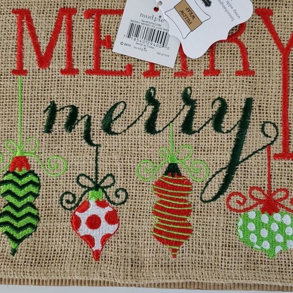 Mud Pie Christmas Pillow Wrap 15" x 15" - Picture 6 of 11